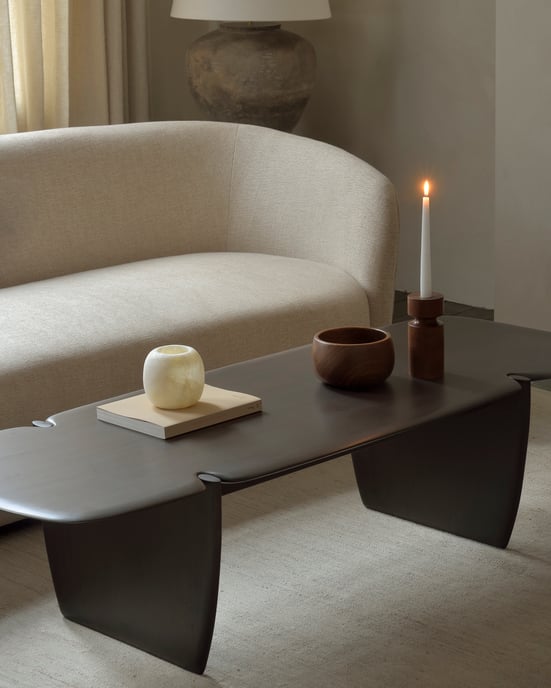 21701_Sand_Nomad_kilim_rug_20145_Ellipse_sofa_oatmeal_35006_Mahogany_PI_dark_brown_coffee_table_WEB-1