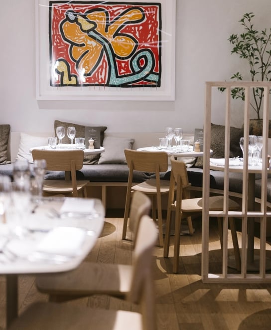 Casale_dining_chairs_natural_oak_Ethnicraft_Il_Giardino_Uccle_case