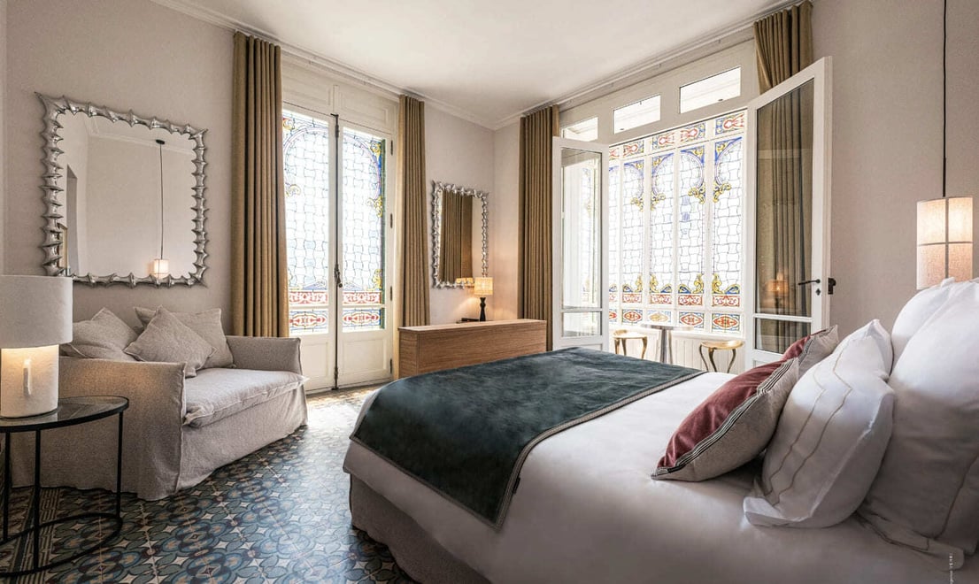 Ethnicraft_case_Mosaique_hotel_restaurant_room_Narbonne