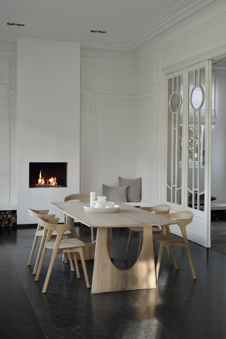 Oak Geometric dining table - Oak Bok dining chair - Ethnicraft