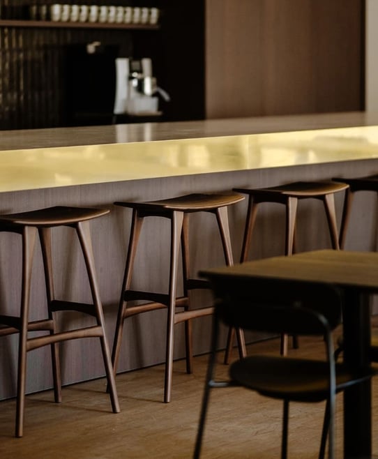 Osso_counter_stool_Ethnicraft_case_Lab_of_Tomorrow