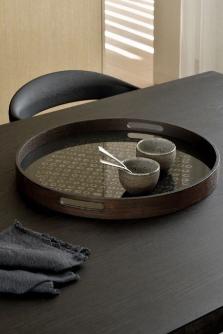 Second_Nature_tray_Moss_glass_round_Bok_dining_table_black_oak_Ethnicraft-1