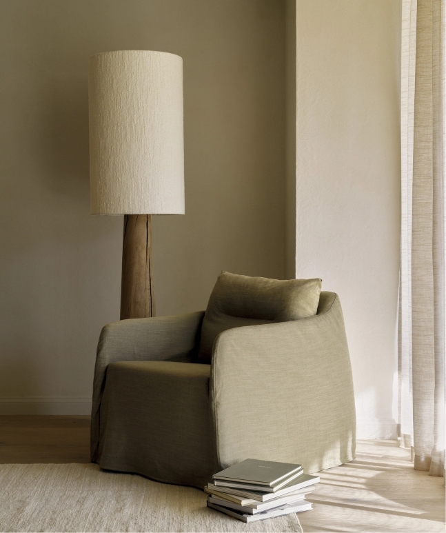 Weave_lounge_chair_green_fabric_Ethnicraft