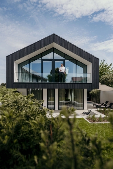 schwarzkobel-privatlodge-cases-Ethnicraft