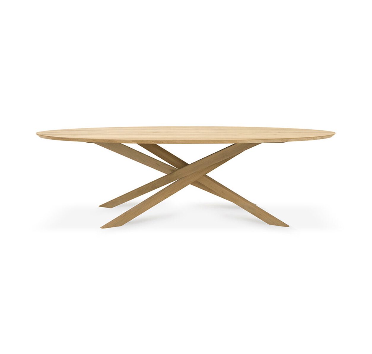 Oak_Mikado_oval_dining_table_50181_Ethnicraft